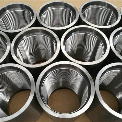satın al 4 1/2 API 5CT boru ve kabuk karbon çelik petrol ve gaz kuyuları için premium ipli koplama online manufacture