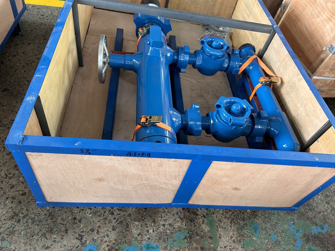 5-1/2 '' API Kürsü LTC Bağlantı 54Mpa Test Basıncı Ahşap Paketle Çift Fiş Çimento Başı 450KG
