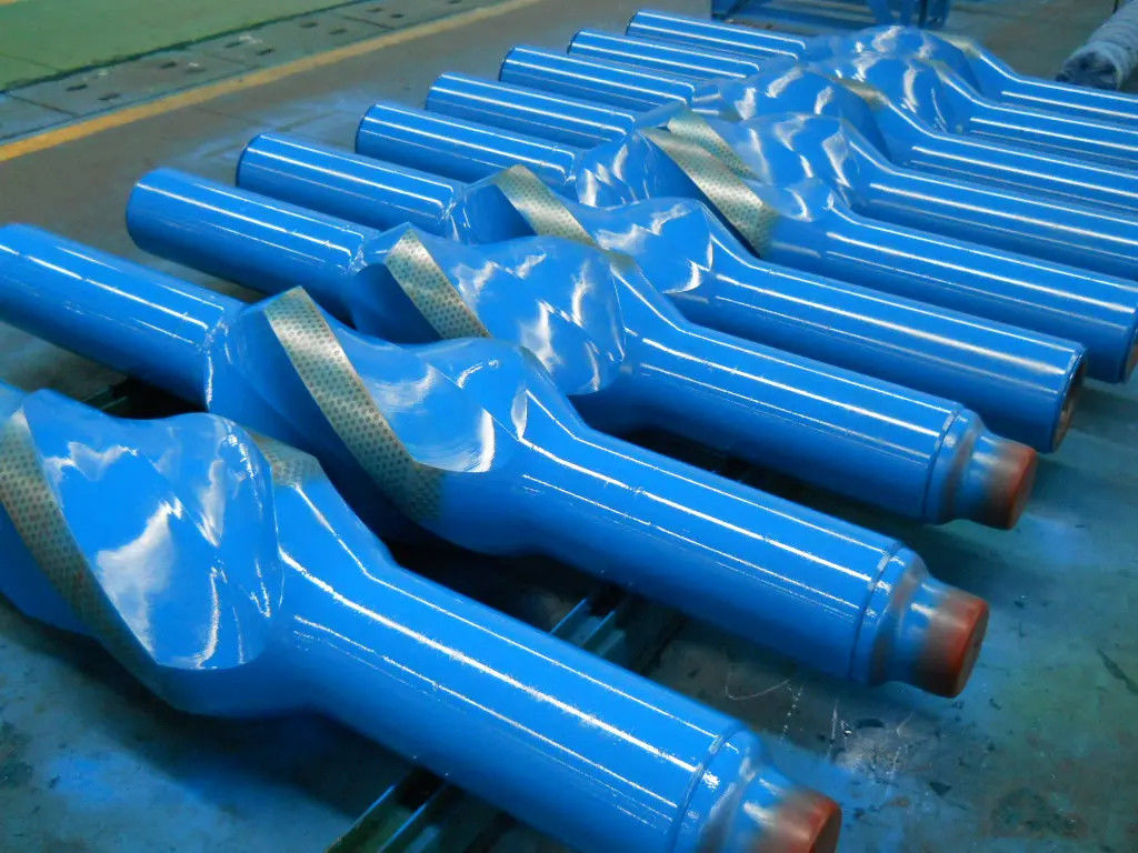 Petrol ve gaz endüstrisi için 121 mm OD gövde ve 1200 mm uzunluklu entegre bıçak stabilizatörü